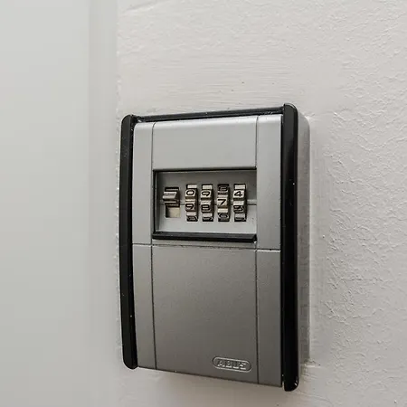 Neva With Private Bathroom